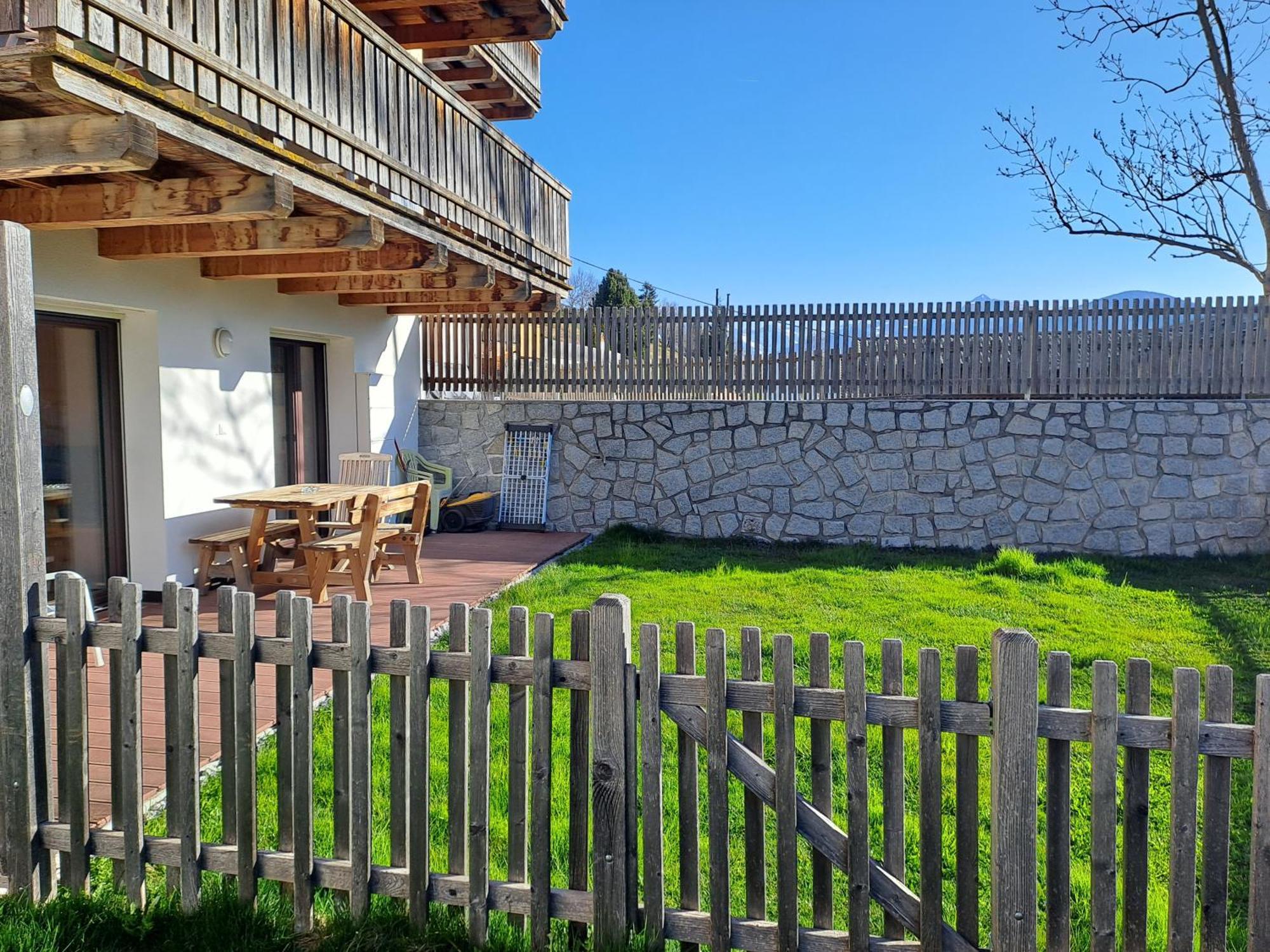 Casa Simona Lägenhet Sorafurcia Exteriör bild
